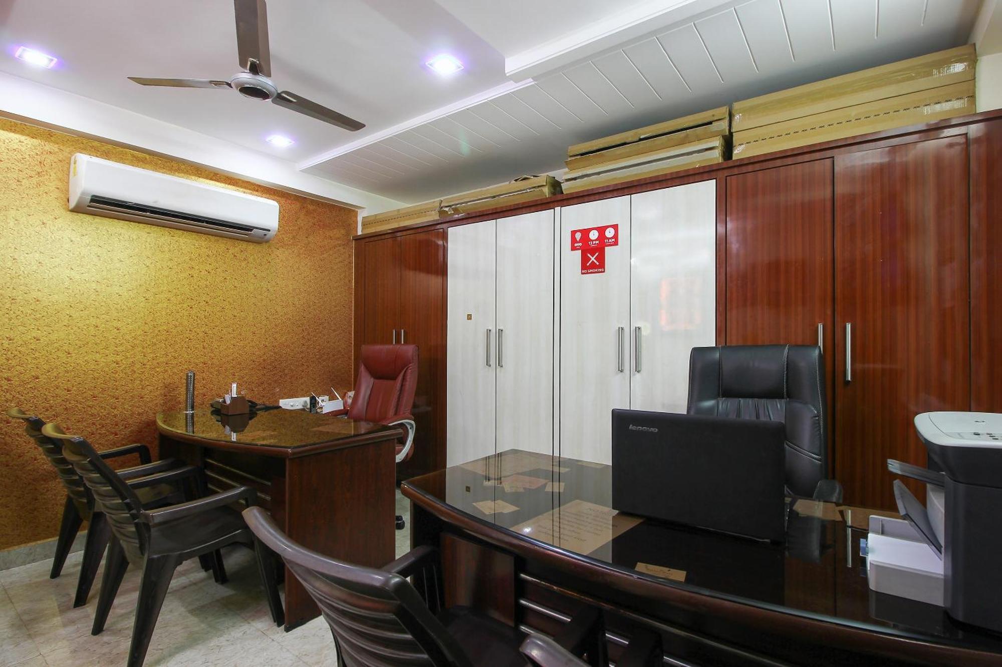 Collection O Madhapur Hotel Kondapur  Exterior photo