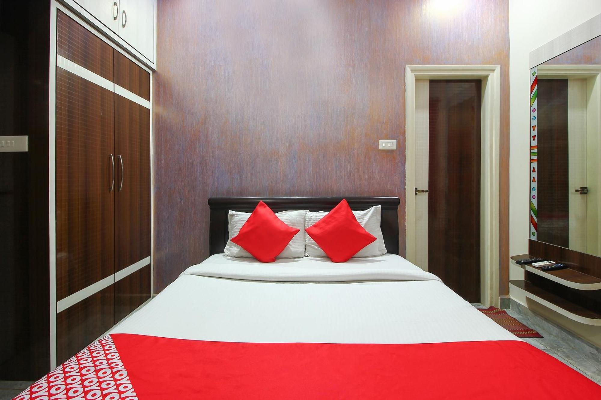 Collection O Madhapur Hotel Kondapur  Exterior photo